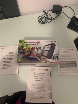 Nintendo 2DS Negra + Mario Kart 7