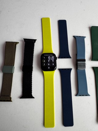 Apple Watch Series 7 45mm con LTE (eSim)