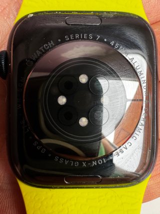 Apple Watch Series 7 45mm con LTE (eSim)