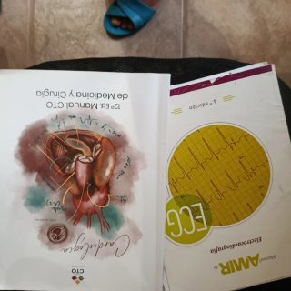 Manuales MIR: MIR Asturias, CTO, AMIR.