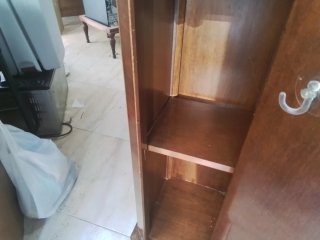 Mueble columna bolardo madera