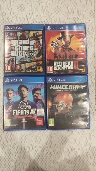 PS4 Pro + 2 Mandos + 4 Juegos