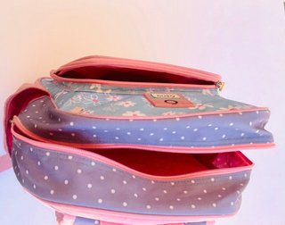 Mochila escolar Enso Daisy flores y abejas
