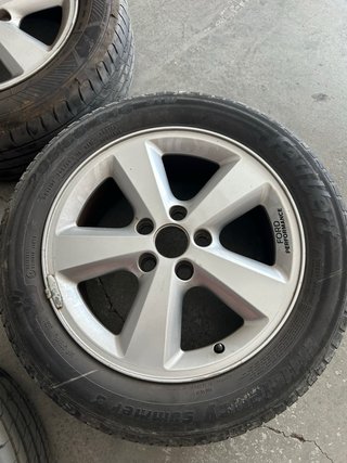 Llantas Ford Focus MK2 205/55 R16 con Neumático