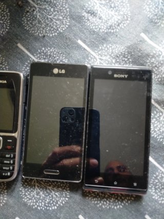 Lote 3 Móviles LG, Nokia, Sony Negros