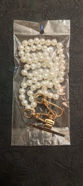 Laccio per cellulare perle e moschettoni