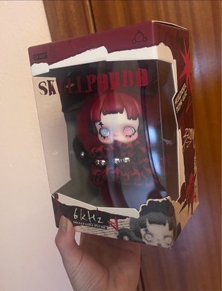 Pop mart Skullpanda 6000hz Plush