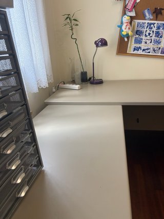 Escritorio de esquina grande Esta en Lugo