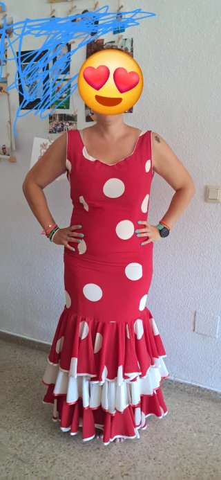 Vestido de Flamenca Rojo con Lunares Blancos