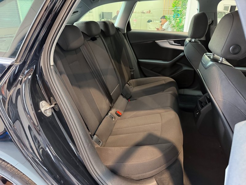 Audi A4 AVANT 2.0 TDI 2016, foto 39