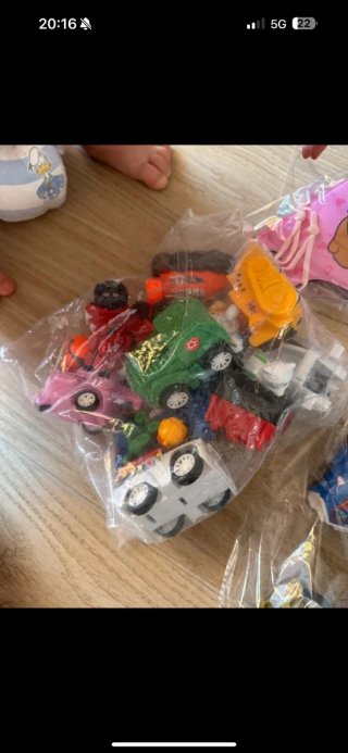 Camion paw patrol con personaggi