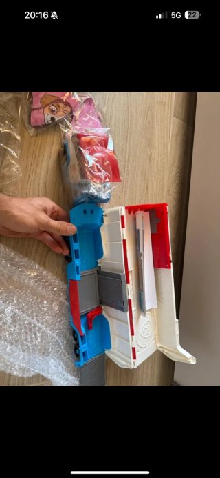 Camion paw patrol con personaggi