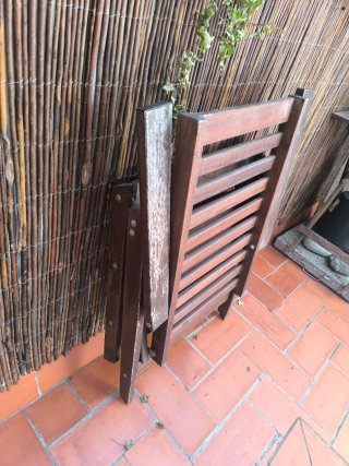 Silla tumbona de madera plegable