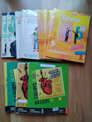 Libros texto 5° de Primaria. Colegio Santa Teresa.