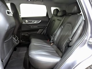 Ebro S700 1.6 TGDI Luxury 7 DCT