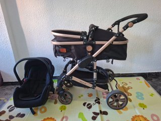 Carrito de bebé con silla