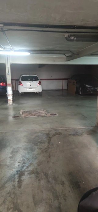 Alquiler plaza de garaje. Casco histórico de Guada