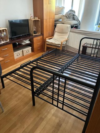 Cama-diván FYRESDAL de IKEA. Muy buen estado.
