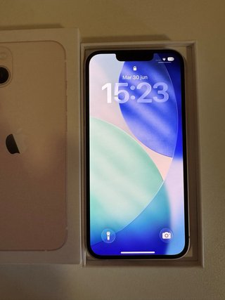 iPhone 13 128GB Rosa - ¡Como Nuevo!