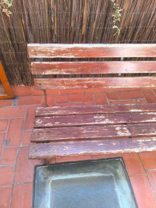 Banco de madera y hierro forjado