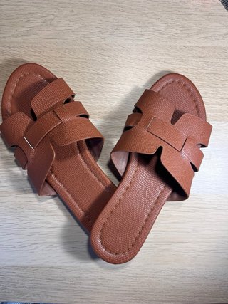 Sandalias mujer color marrón