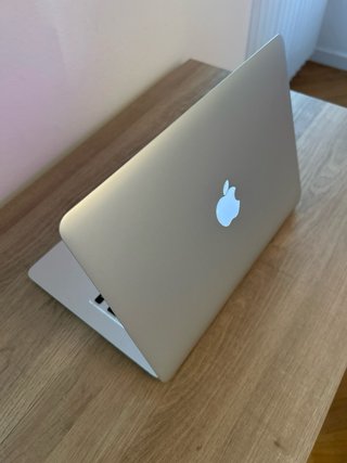 MacBook Air 13 2017 128GB Argento