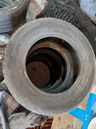 Neumáticos 215/65 R16 Carga