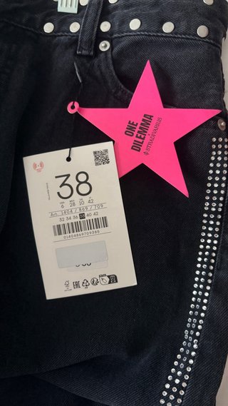 Jeans negros One Dilemma x Stradivarius