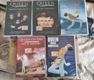"QUEEN" Definitive Collection - DVD
