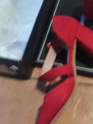Zapatos de tacón Gazquez Bravo rojos