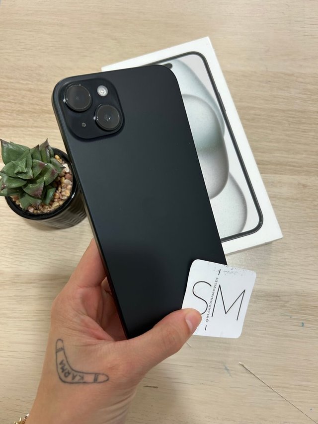 iPhone 15 128gb Como Nuevo