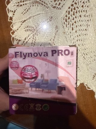 Bola voladora con mando