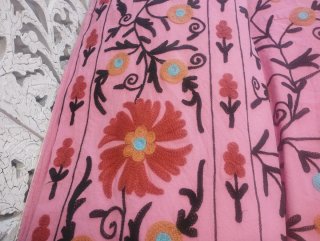 Colcha  Suzani Bordada Multicolor