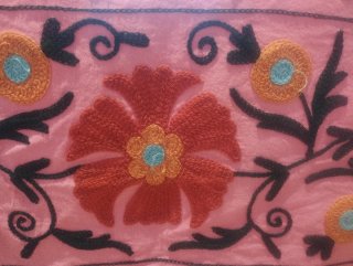 Colcha  Suzani Bordada Multicolor