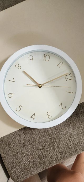Reloj de Pared Blanco y Dorado