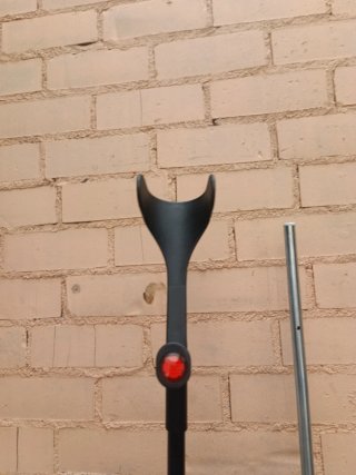 Muleta KMINA de Fibra de Carbono con Soporte