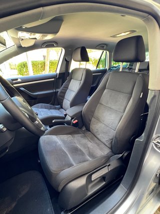 Volkswagen Golf 2011 1.6 TDI VARIANT 105CV