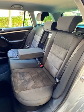Volkswagen Golf 2011 1.6 TDI VARIANT 105CV