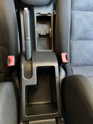 Volkswagen Golf 2011 1.6 TDI VARIANT 105CV