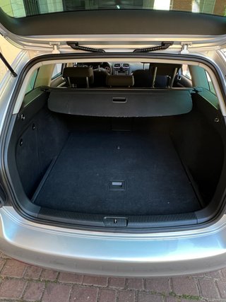 Volkswagen Golf 2011 1.6 TDI VARIANT 105CV