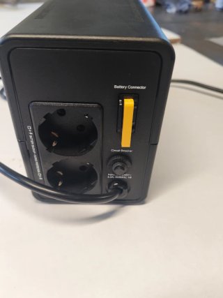 UPS APC BXV700LI-GR non funzionante