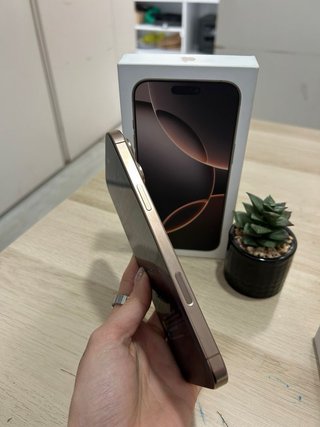 iPhone 16 pro max 256gb como nuevo