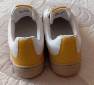 Zapatillas Michael Kors Blancas y Amarillas