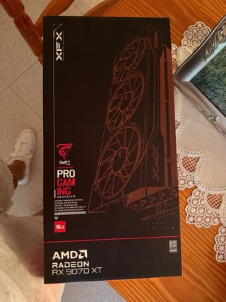 Tarjeta Gráfica XFX RX 9070 XT