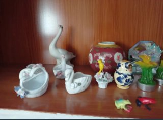 Lote copas y figuras decorativas