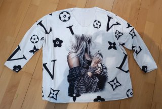 Sudadera blanca con estampado mujer