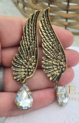 Pendientes Alas con Gota Brillante