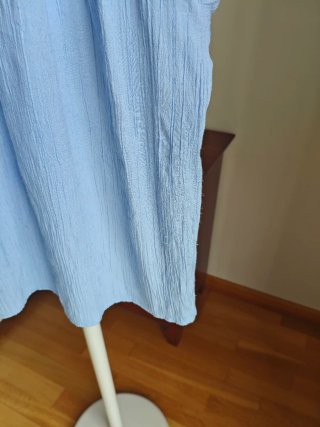 Camisa Oversize Azul con Bordado Blanco