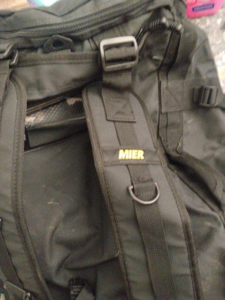 Mochila de viaje y mochilero