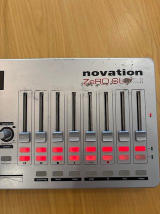 Novation Zero SL MkII Controlador MIDI